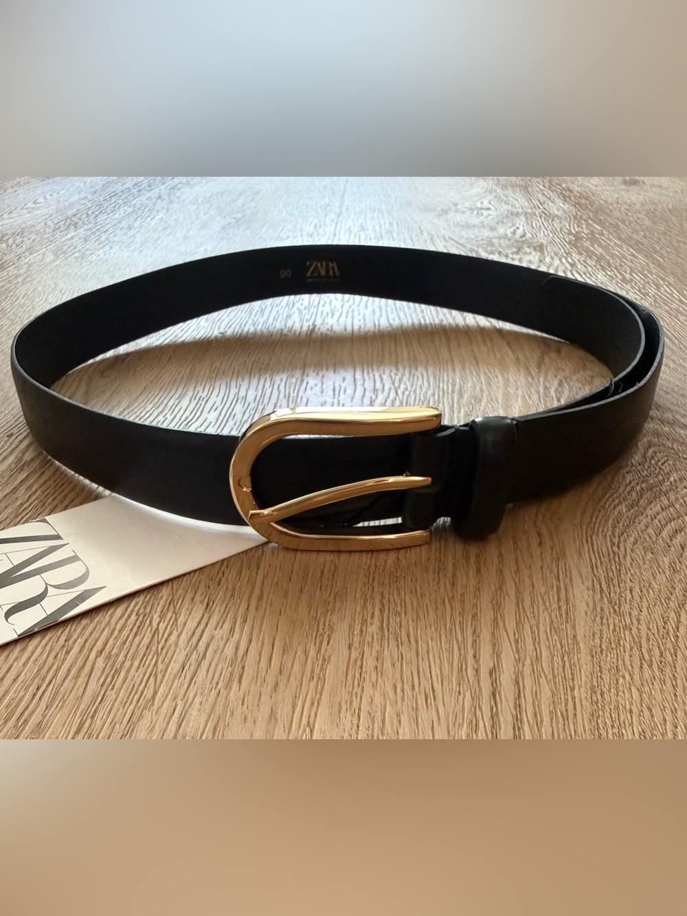 ZARA black soft leather belt with gold buckle size 90 (34)